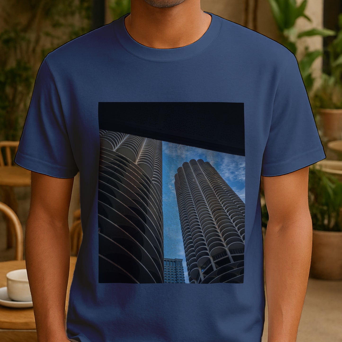 Between two concrete giants - Vintage Tee