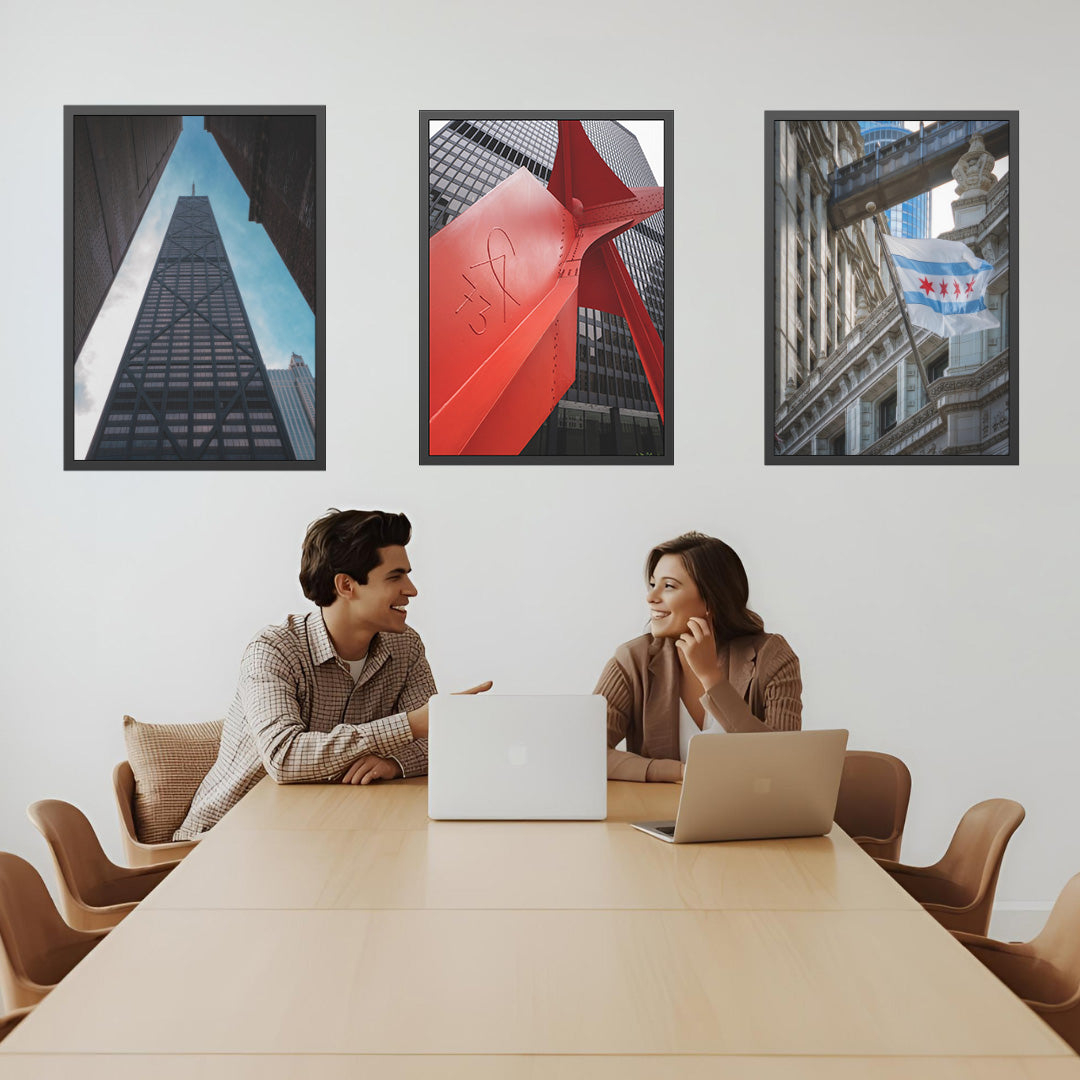 Feel the pulse of the Loop – Chicago captured in vibrant detail